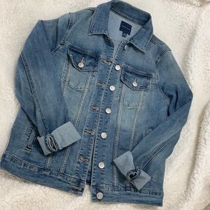 Women’s denim jacket